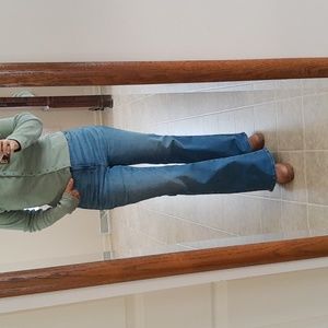 AE Super Hi-Rise Flare Jeans 10R, NWT